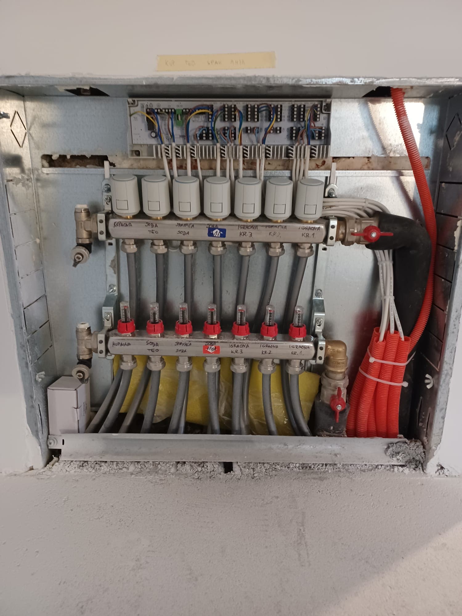 Ugradnja dizajnerskih radijatora